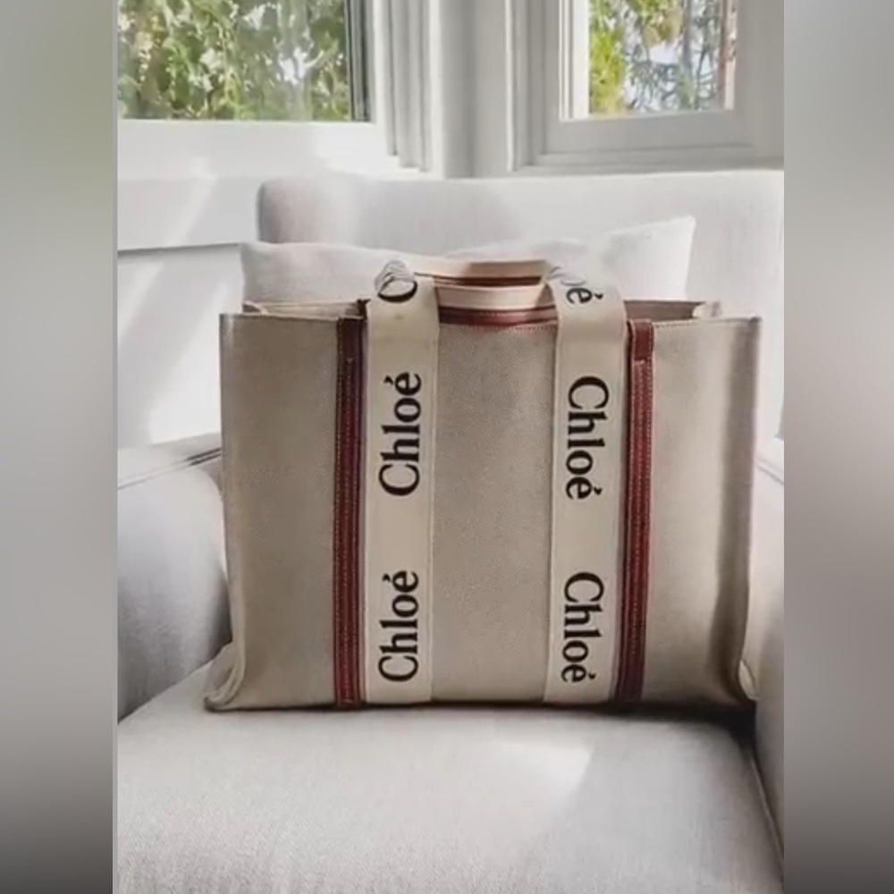 Chloe Woody Large Tote Bag in Linen